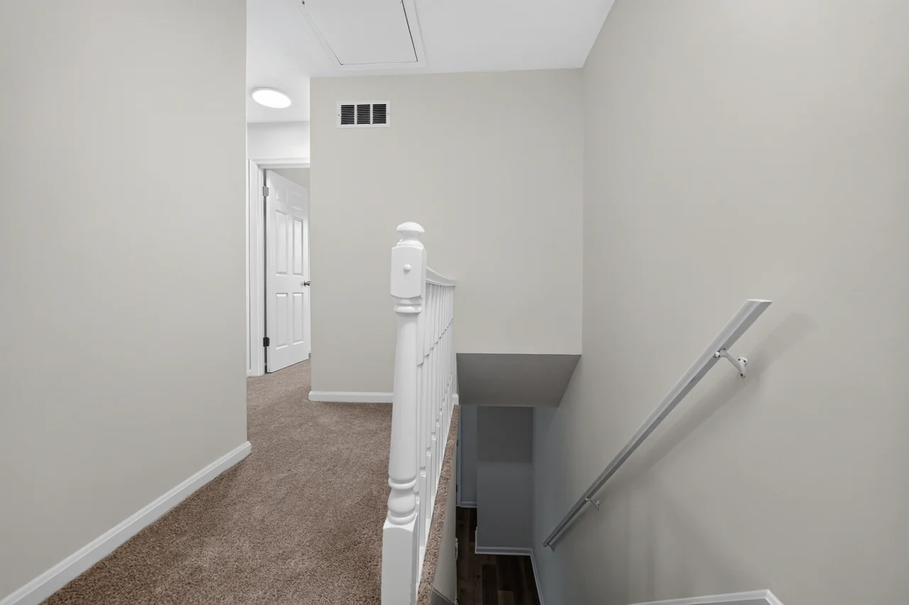 Upstairs landing and staircase