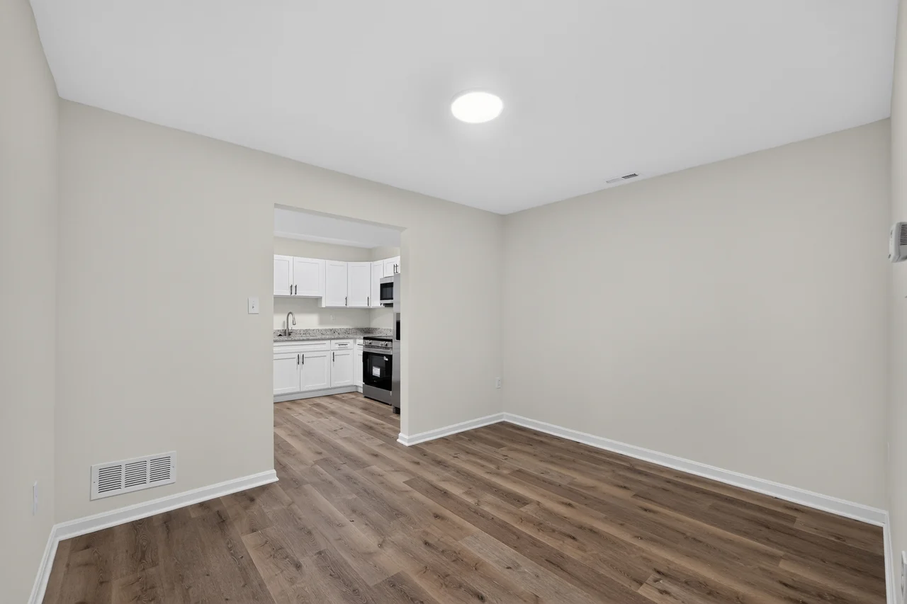 Dining area toward the kitchen
