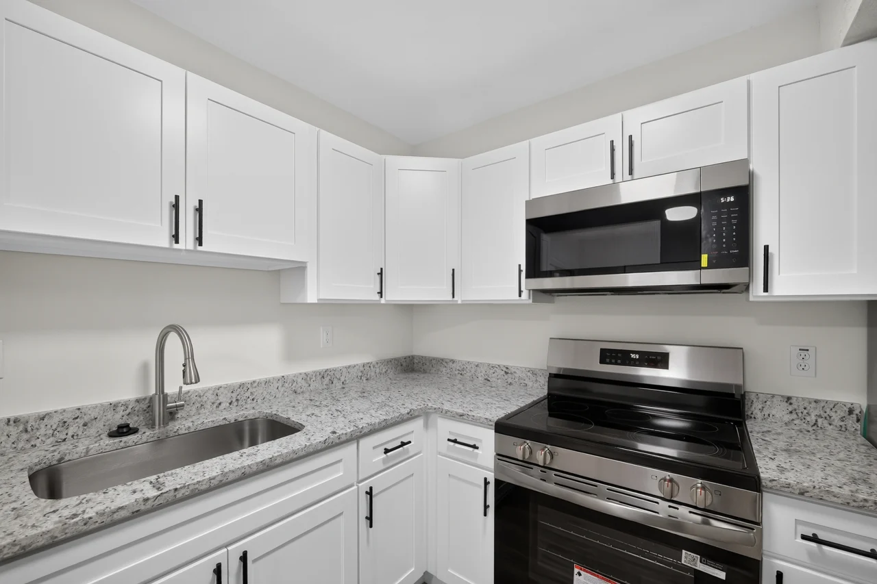 Kitchen cabinetry and appliances